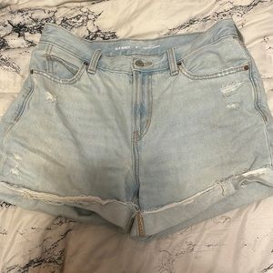 High rise, denim shorts